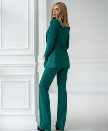 Elagia-3-pieces-angle