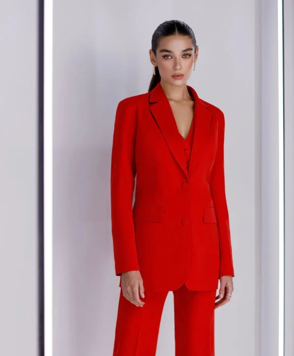 Elagia-3-pieces-front