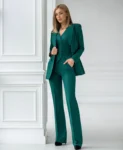 Elagia-3-pieces-angle-1.webp