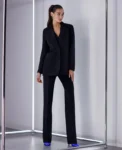 Elagia-3-pieces-angle.webp