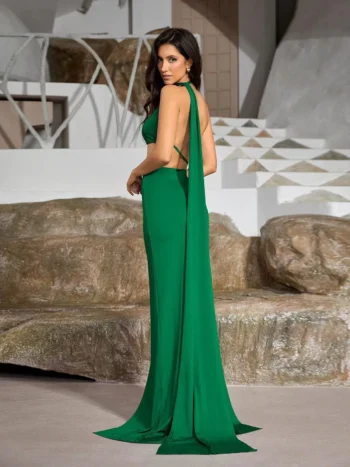 Mihi-Draped-Cutout-angle
